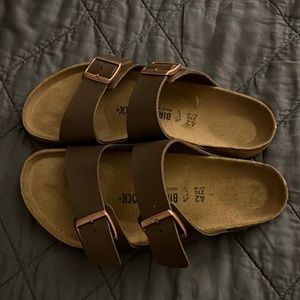 Brand new Arizona Birkenstock.
